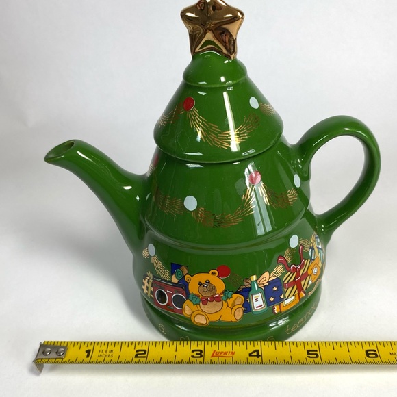 Wade English Life Christmas Tree Shape Tea for One. Green & Gold Toys Teddy Bear - Picture 10 of 10
